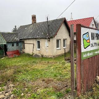 Prodej rodinného domu 40 m² Želetava