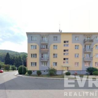 Pronájem bytu 2+1 53 m² Hlubočky, Na Orátě