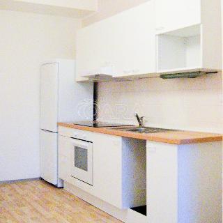 Pronájem bytu 2+kk 47 m² Praha, Kmochova