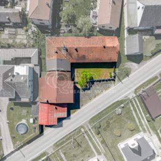 Prodej rodinného domu 230 m² Bzová