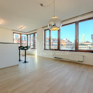 Pronájem bytu 2+kk 61 m² Praha, Musílkova