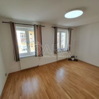 Pronájem ostatního komerčního prostoru 18 m² Praha Vršovice, Rybalkova