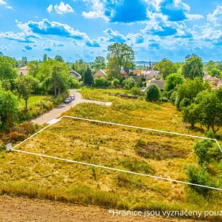 Prodej stavební parcely 997 m² Tuchlovice