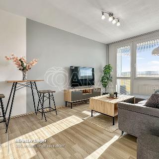 Prodej bytu 2+kk 40 m² Praha, Jablonecká