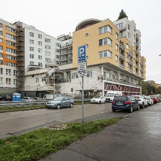 Prodej garáže 20 m² Praha, Werichova