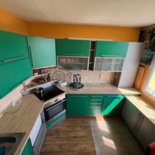 Pronájem bytu 1+kk a garsoniéry 38 m² Praha Troja, U Pentlovky