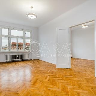 Pronájem kanceláře 120 m² Praha, Korunní