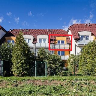 Pronájem bytu 1+kk a garsoniéry 42 m² Praha, Švihovská