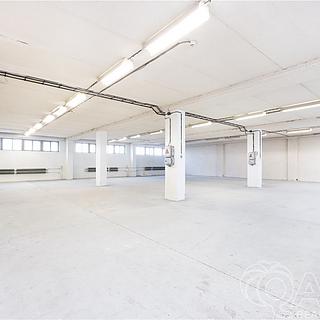Pronájem skladu 674 m&sup2; Planá nad Lužnicí