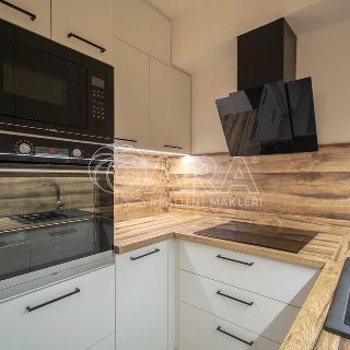 Pronájem bytu 2+kk 40 m² Neratovice, Na Skalkách