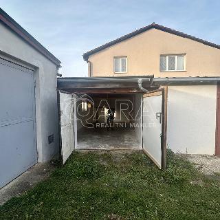 Prodej garáže 19 m² Hostivice