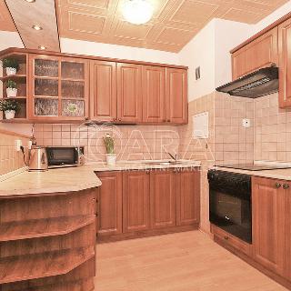 Pronájem bytu 2+kk 40 m² Kladno, Holandská