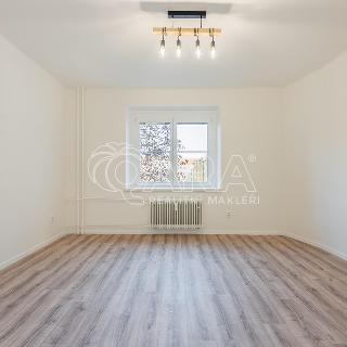 Pronájem bytu 2+kk 56 m² Praha