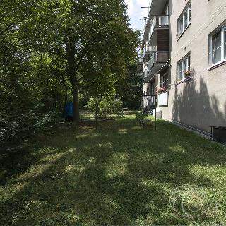 Prodej bytu 3+kk 71 m² Praha, Večerní