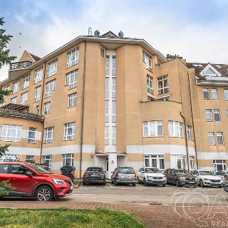 Prodej bytu 3+kk 127 m² Praha, Za kovárnou