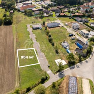Prodej stavební parcely 954 m² Vodňany