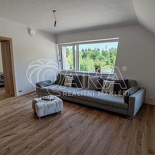 Prodej bytu 3+kk 88 m&sup2; Kunčice nad Labem