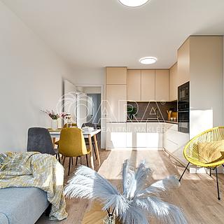 Prodej bytu 4+kk 74 m&sup2; Ostrava
