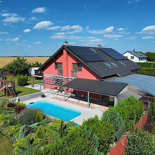 Prodej rodinného domu 373 m&sup2; Libeř
