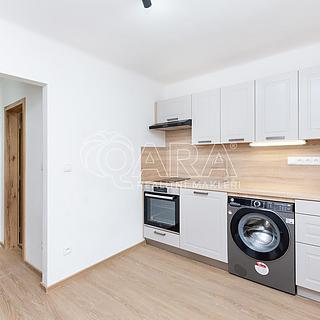 Pronájem bytu 1+1 31 m&sup2; Sezimovo Ústí