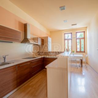 Prodej bytu 4+1 100 m² Plzeň