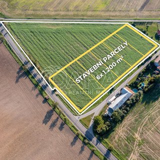 Prodej stavební parcely 1000 m² Opočno