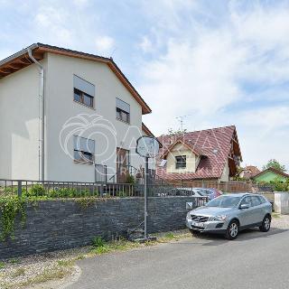 Prodej rodinného domu 199 m² Tuchoměřice, Dubová