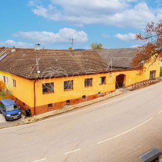 Prodej rodinného domu 230 m² Heřmaň