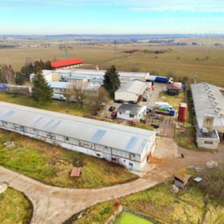 Prodej zemědělského objektu 4 000 m² Lány, Zámecká