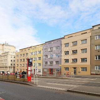 Pronájem bytu 2+kk 40 m² Praha, Podbabská