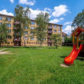 Pronájem bytu 2+1 46 m² Strakonice, Bezděkovská