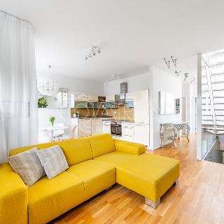 Prodej bytu 3+kk 99 m² Praha, Pod průsekem