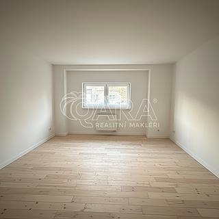 Pronájem obchodu 31 m² Buštěhrad