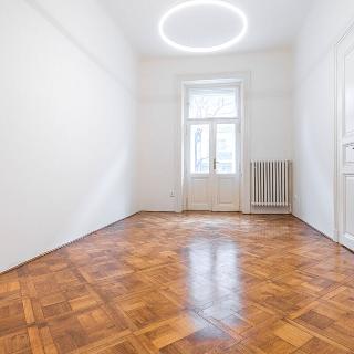 Pronájem bytu 4+kk 92 m² Praha, Francouzská