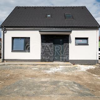 Prodej rodinného domu 143 m² Velký Týnec, Polní