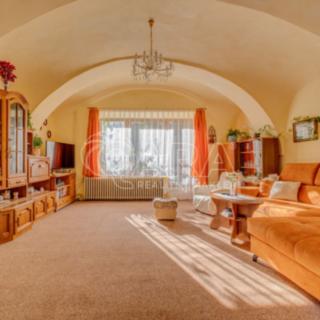 Prodej rodinného domu 320 m² Žebrák