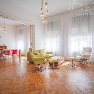 Pronájem bytu 4+kk 123 m² Praha