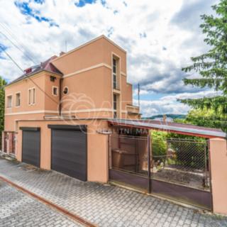 Pronájem kanceláře 101 m² Beroun -Město, Na Vinici