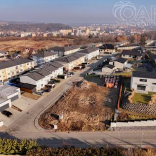 Prodej stavební parcely 983 m² Kralupy nad Vltavou