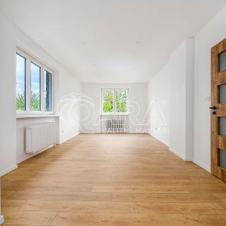 Prodej bytu 3+kk 71 m² Klecany, Na skalkách