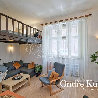 Pronájem bytu 1+kk a garsoniéry 32 m² Praha, Podskalská