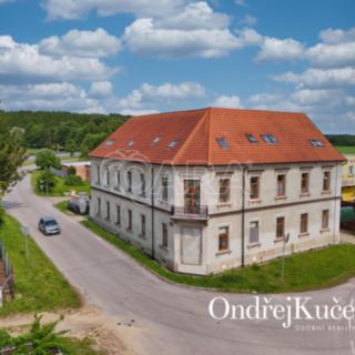 Prodej činžovního domu 800 m² Nová Bystřice