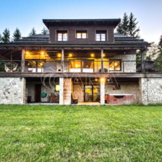 Prodej rodinného domu 429 m&sup2; Vrchlabí