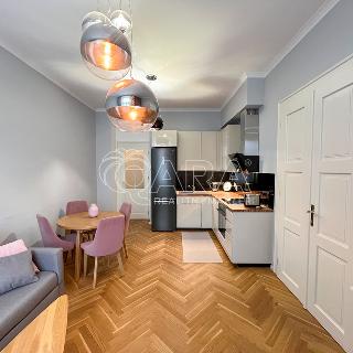 Pronájem bytu 2+kk 52 m² Praha, Čs. armády