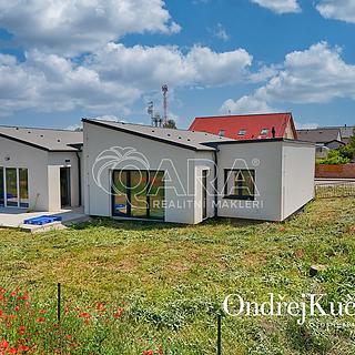 Prodej rodinného domu 95 m&sup2; Buštěhrad