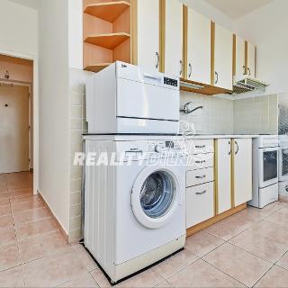 Pronájem bytu 2+1 54 m² Praha