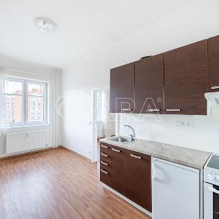 Pronájem bytu 2+kk 41 m² Praha, Pod Rapidem