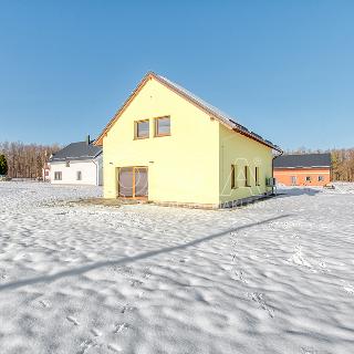 Prodej rodinného domu 199 m² Hnojník