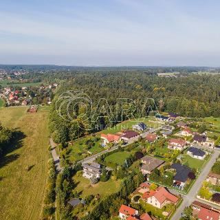 Prodej stavební parcely 4 297 m² Louňovice, K Mokřadu