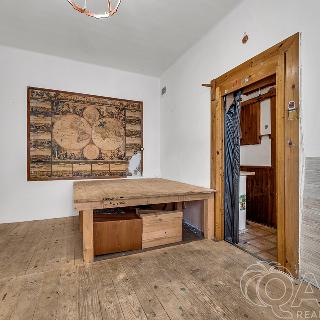 Prodej bytu 1+kk a garsoniéry 20 m² Praha, Košická